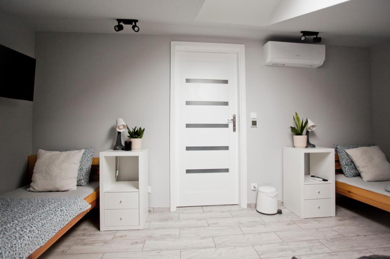 Spokojna Apartamenty トシェビニャ エクステリア 写真